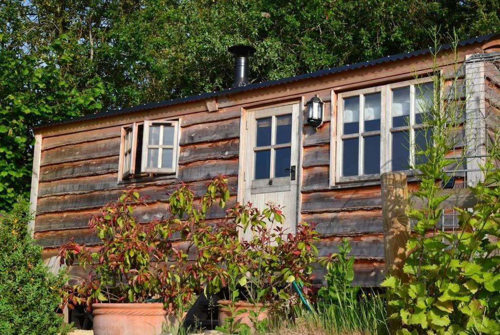 Luxury, Rural Shepherds Hut With Hot Tub Nr Bath 布里斯托 外观 照片